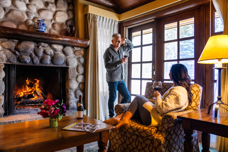 Experience Nature and Comfort With Cozy Cabins in Lake Louise